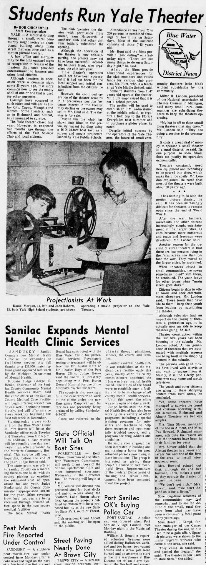 Almont Theatre - Nov 9 1971 Article Mentioning Almont (newer photo)